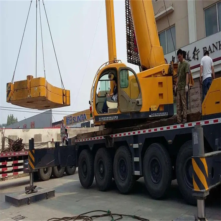 宁波海曙当地吊车出租|机器吊装|75吨|工厂搬迁服务